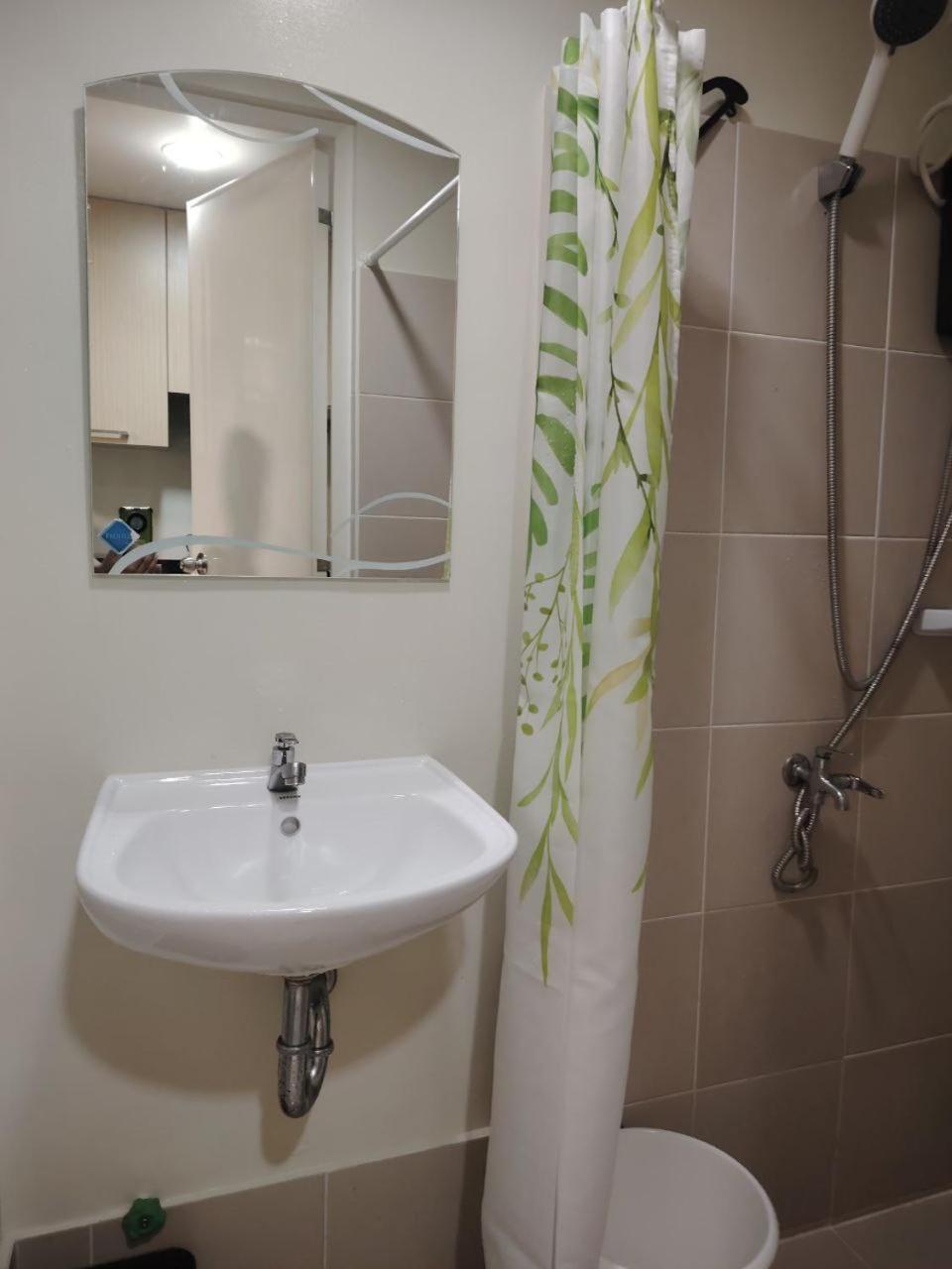 Cozynest Rentals At Brenthill Condominium Baguio City Eksteriør billede